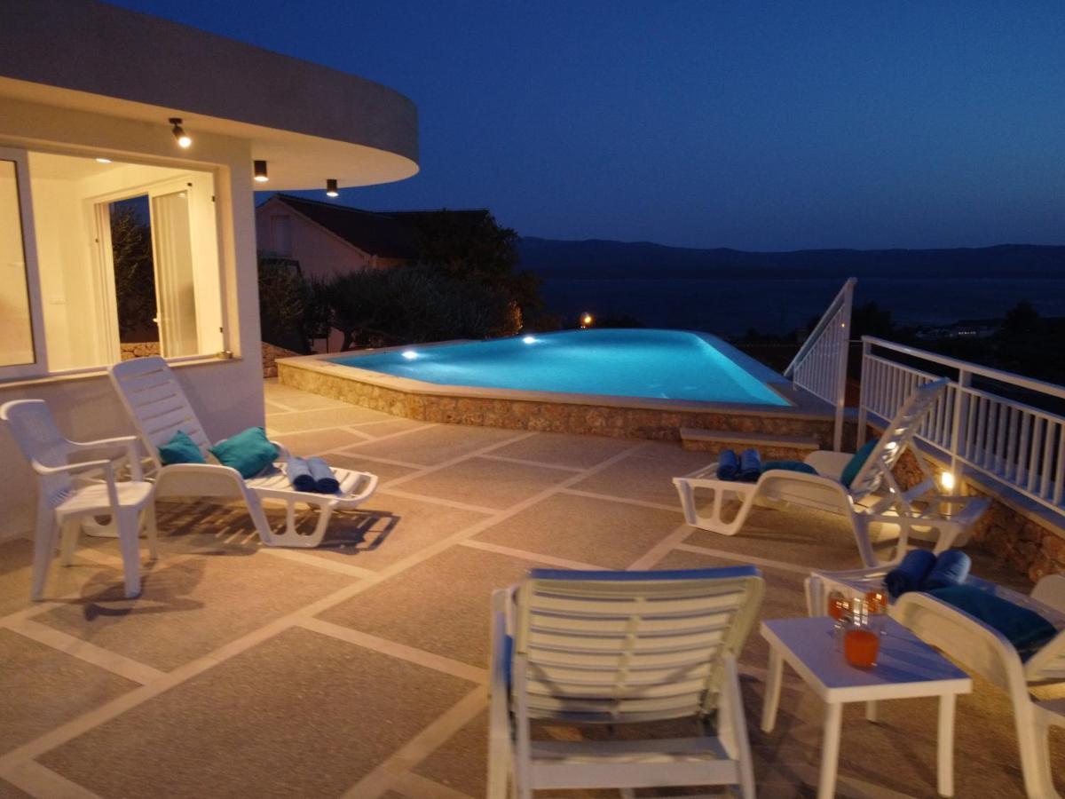 Villa Franka With Swimming Pool Bol Bagian luar foto