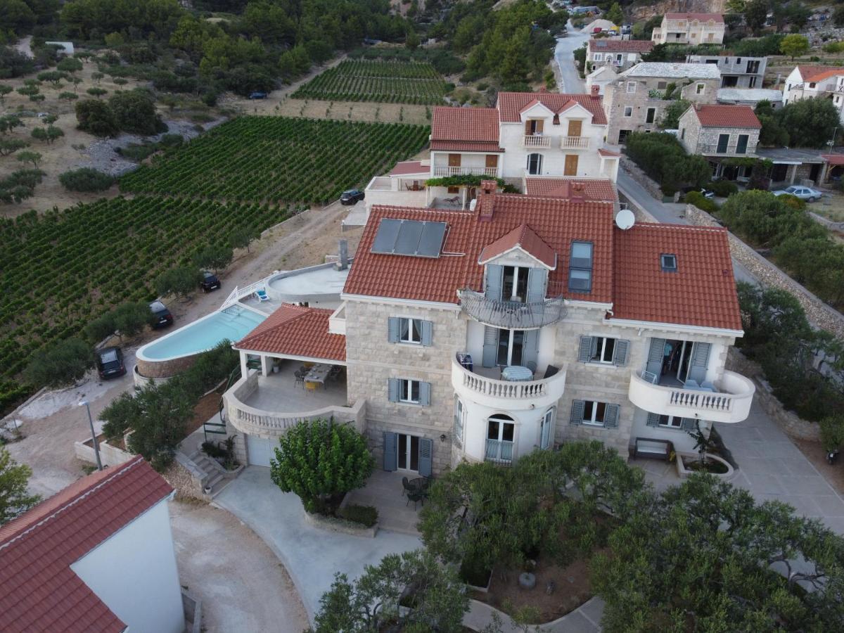 Villa Franka With Swimming Pool Bol Bagian luar foto