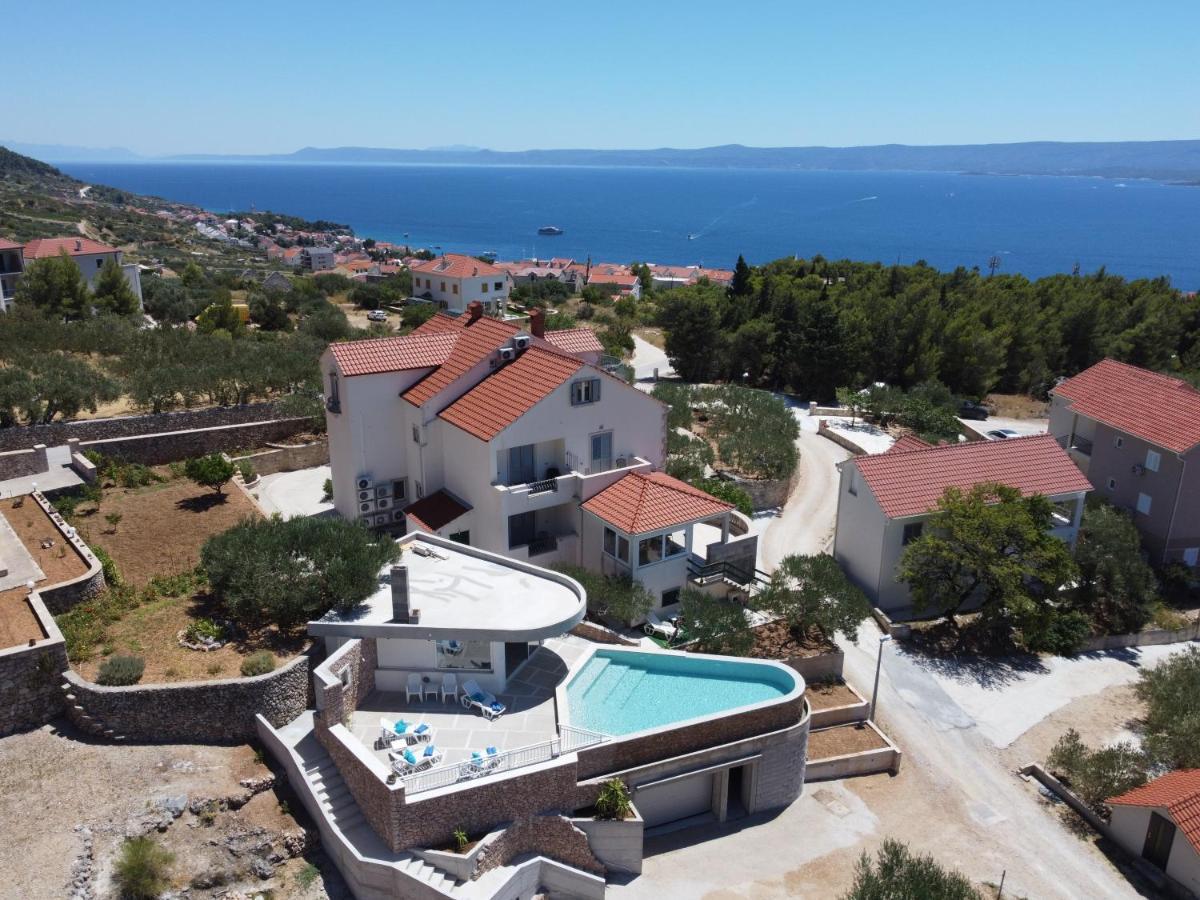 Villa Franka With Swimming Pool Bol Bagian luar foto
